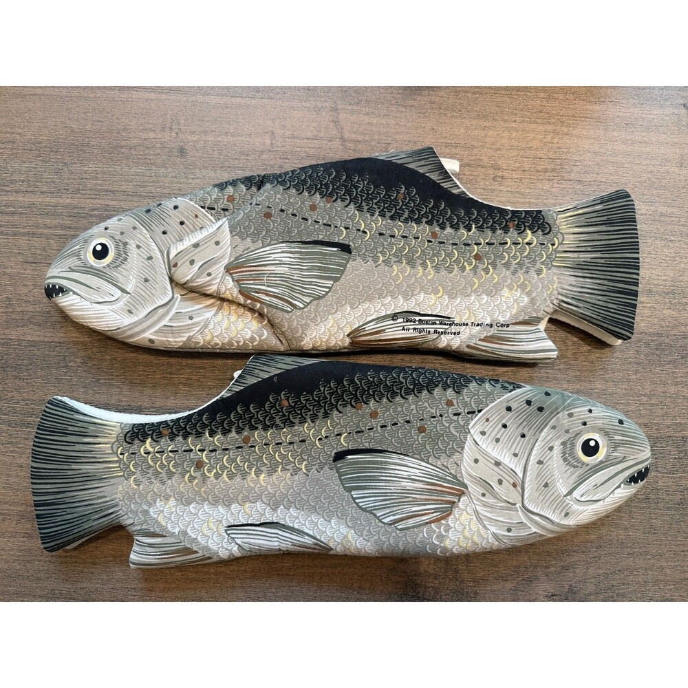 Vintage 1992 Boston Warehouse Trading Corp Fish Oven Mitt Pot Holder Set of 2